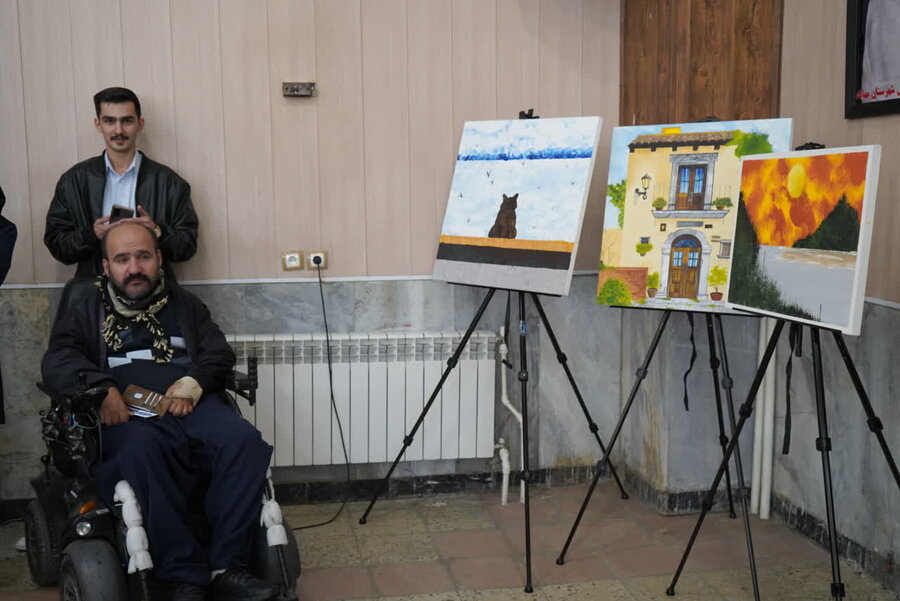 برگزاری مراسم گرامیداشت هفته جهانی افراد دارای معلولیت در کانون فجر مهاباد