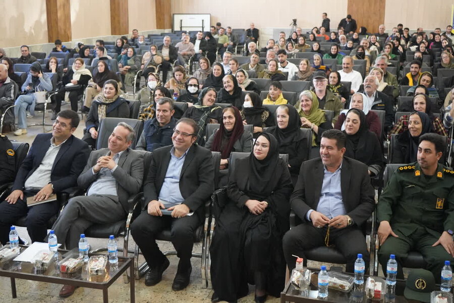 برگزاری مراسم گرامیداشت هفته جهانی افراد دارای معلولیت در کانون فجر مهاباد