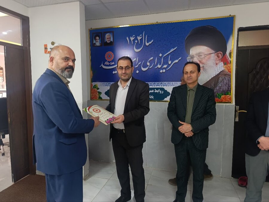 تقدیر فرماندار و رئیس بهزیستی اشنویه از کارشناس توانبخشی، مددکار و رئیس انجمن معلولین