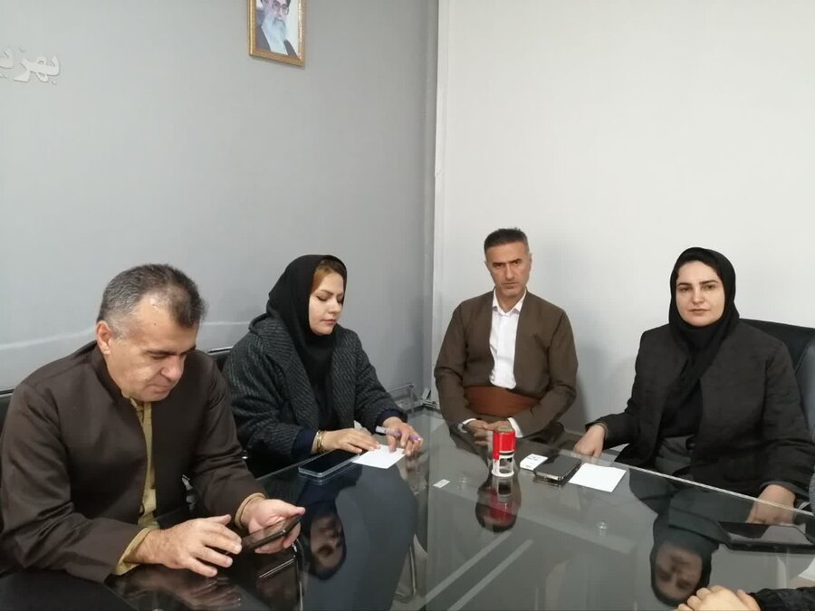 نشست فرهنگی «زندگی با قرآن» در بهزیستی مریوان برگزار شد
