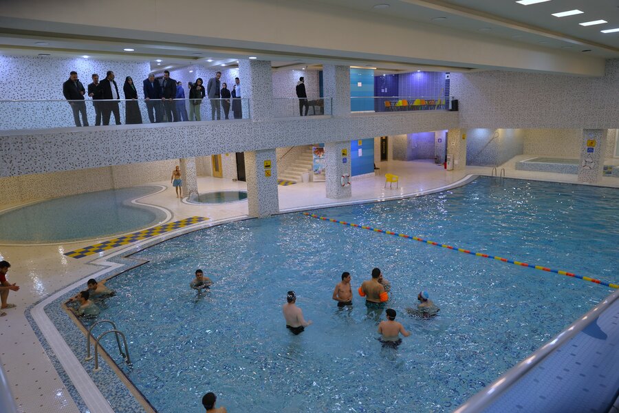 اهداء نشان مناسب سازی موسسه خیریه بهشت امام رضا (ع)