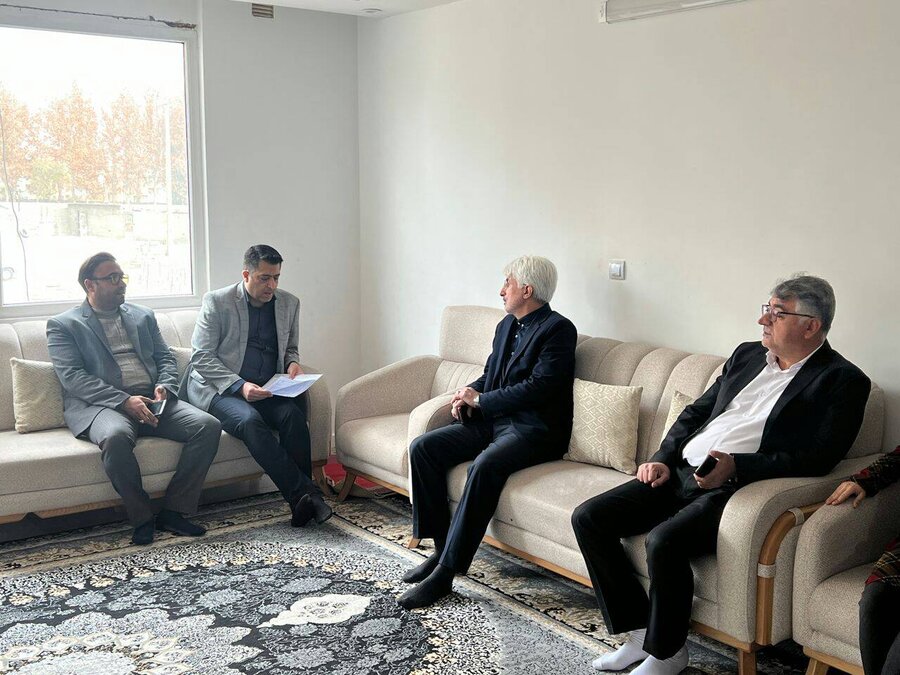 بازدید مدیرکل بهزیستی فارس از دو خانواده چندمعلولی به مناسبت هفته افراد دارای معلولیت