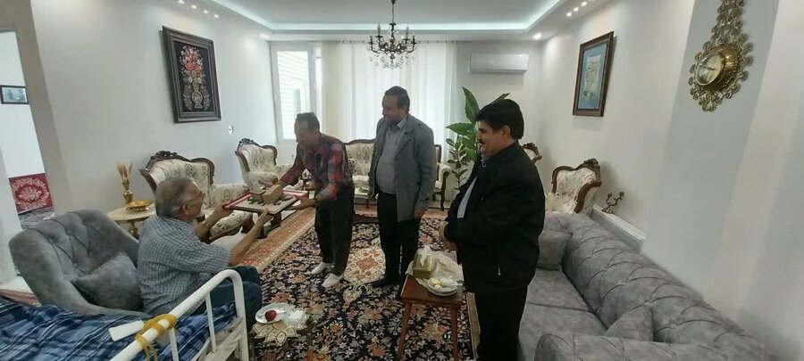 رئیس بهزیستی بیجار از نماینده جامعه معلولین این شهرستان بازدید کرد