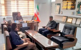 برپایی میز خدمت رئیس بهزیستی اشنویه به مناسبت هفته معلولین