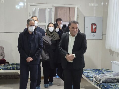 دکتر علیرضا عباسی نماینده مجلس و مدیرکل بهزیستی البرز از مرکز نگهداری از دختران دارای معلولیت ذهنی نسترن بازدید کردند