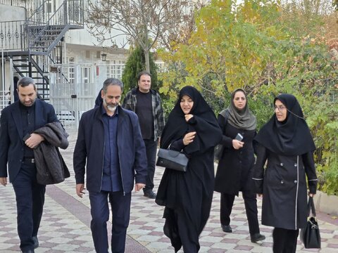 دکتر علیرضا عباسی نماینده مجلس و مدیرکل بهزیستی البرز از مرکز نگهداری از دختران دارای معلولیت ذهنی نسترن بازدید کردند