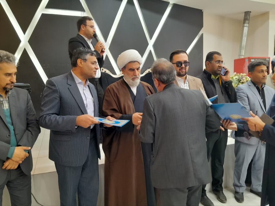 برگزاری مراسم روز جهانی معلولین در شهرستان بوئین‌زهرا