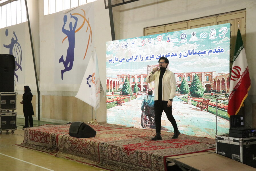 جشن بزرگ جامعه افراد دارای معلولیت کرمان برگزار شد‌