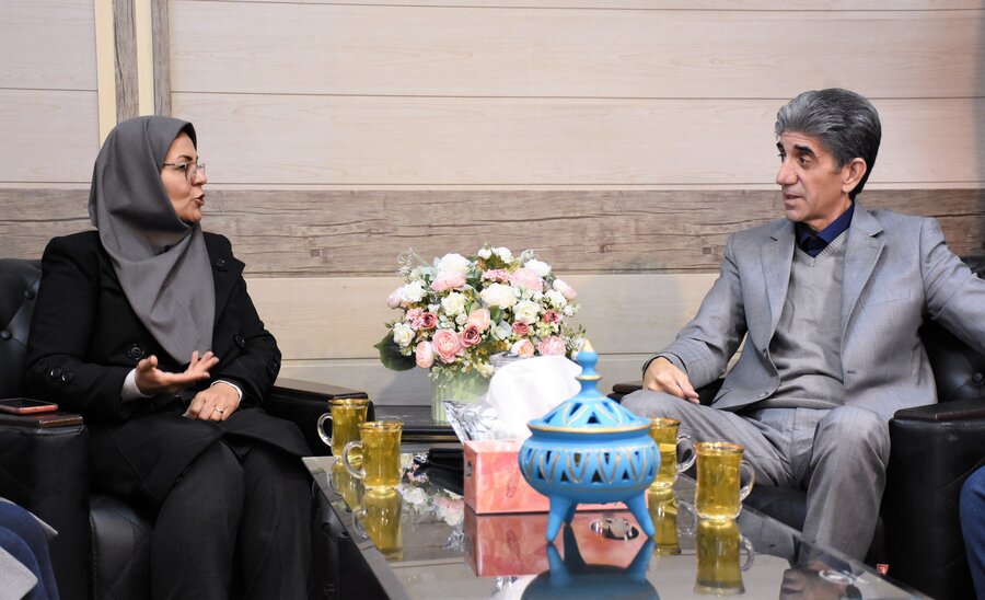 کتابخانه‌ها - 13 آذر