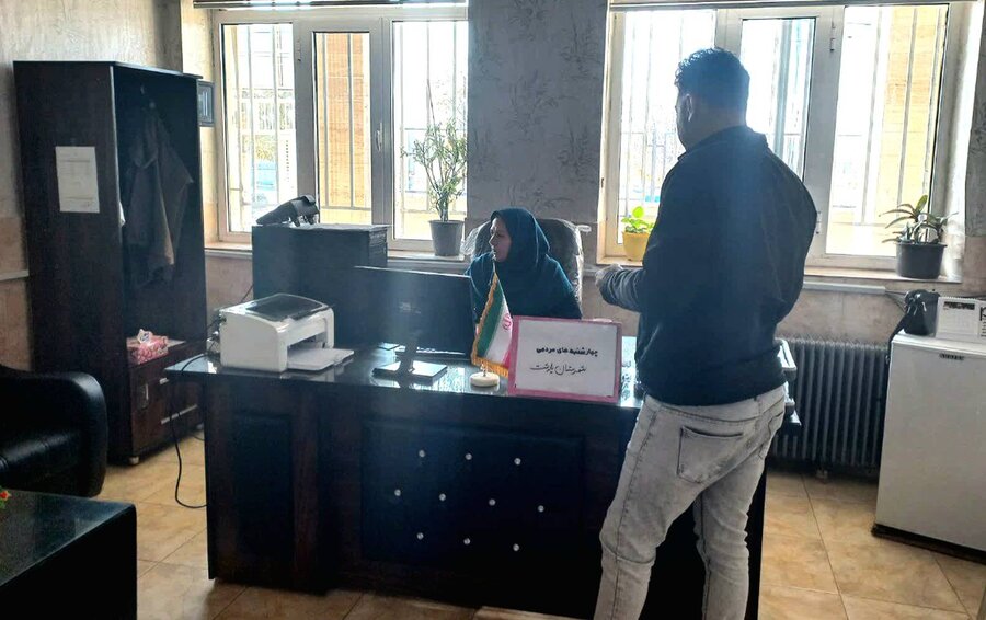 دیدار رئیس بهزیستی پلدشت با جامعه هدف در چهارشنبه‌های مردمی