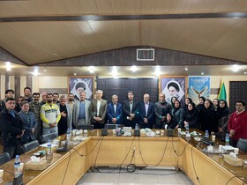 نشست صمیمانه مسئولان استان با افراد دارای معلولیت در قروه برگزار شد