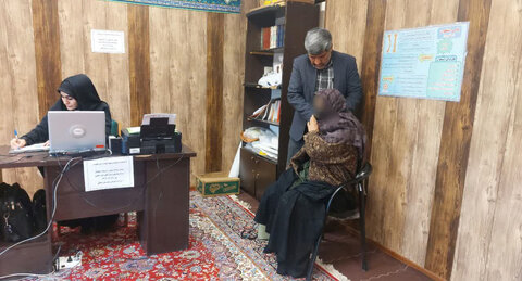 طالقان | به مناسبت گرامیداشت هفته افراد دارای معلولیت و در راستای مسئولیت اجتماعی / برگزاری سنجش تراکم استخوان در اداره بهزیستی شهرستان طالقان