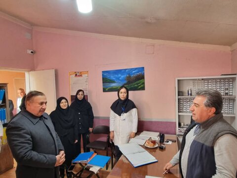 آذر-شرقی-بازدی نوین نماینده مجلس از مرکز نگهداری معلولین روان آسا