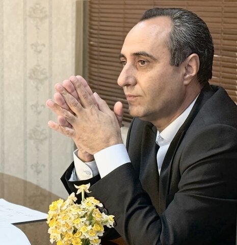 با فرا رسیدن «روز حسابدار»، نادر هومنیان، مدیرکل بهزیستی استان یزد، با صدور پیامی ، این روز را به تمامی حسابداران  زحمت‌کش مجموعه بهزیستی تبریک گفت