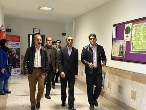 نخستین نشست طرح سلام (سلامت اجتماعی محله‌محور) به همت ادارات کل آموزش و پرورش و بهزیستی استان در محل پایگاه دائم آن در آموزشگاه حاج محمود فلاح