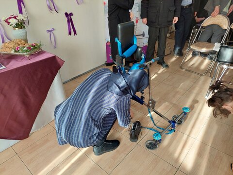 آذر-شرقی- آویژه