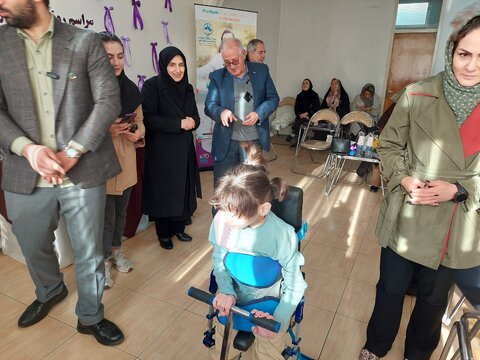 آذر-شرقی- آویژه