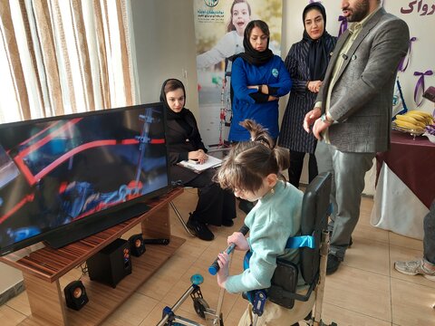 آذر-شرقی- آویژه