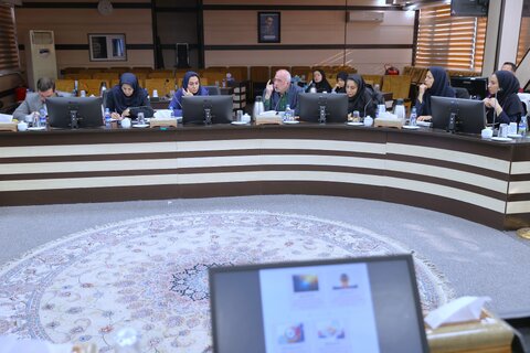 جلسه خودکشی و توانمند سازی