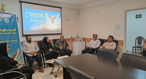 نظرآباد | همزمان با هفته افراد دارای معلولیت / تجلیل از همکاران دارای معلولیت شاغل در بهزیستی نظرآباد