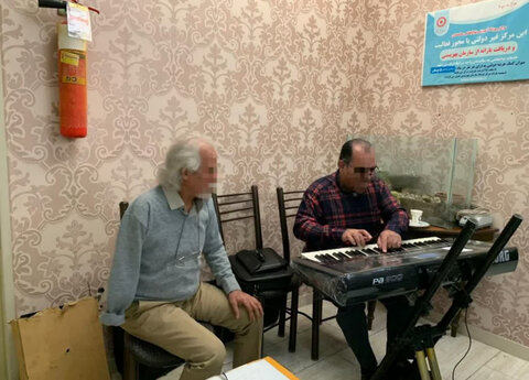 کرج | جشن و غرفه فروش محصولات روستایی در کرج برپا شد