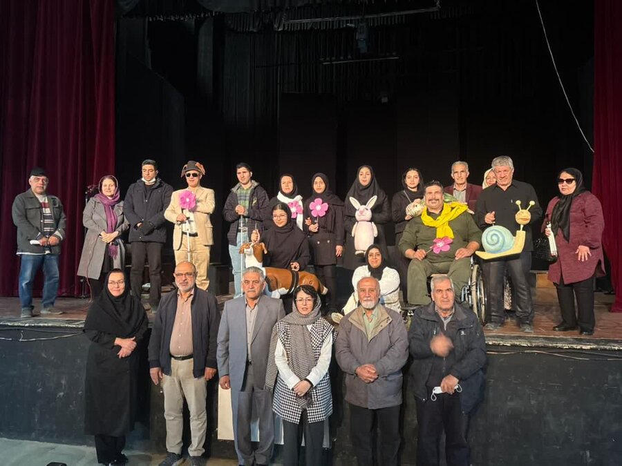 روز دوم بازبینی جشنواره تئاتر کاسپین در استان گلستان با حضور ۷ اثر نمایشی برگزار شد