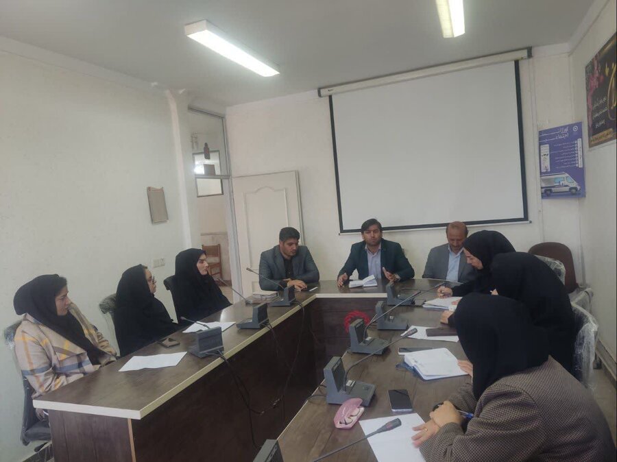 بیله سوار| نشست مشورتی در اداره بهزیستی با محوریت مناسب‌ سازی فضاهای عمومی و ابنیه ها برای جانبازان، معلولان و سالمندان