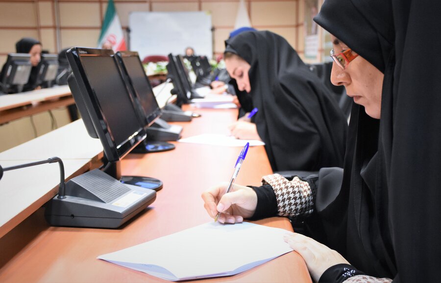 آزمون تسهیلگران شغلی - قصرشیرین و دالاهو