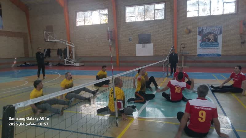 گزارش تصویری| مسابقات والیبال نشسته چهار جانبه در اهر
