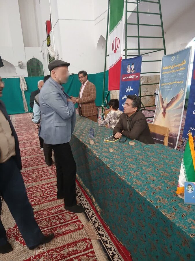 برگزاری میز خدمت اداره بهزیستی تفت 