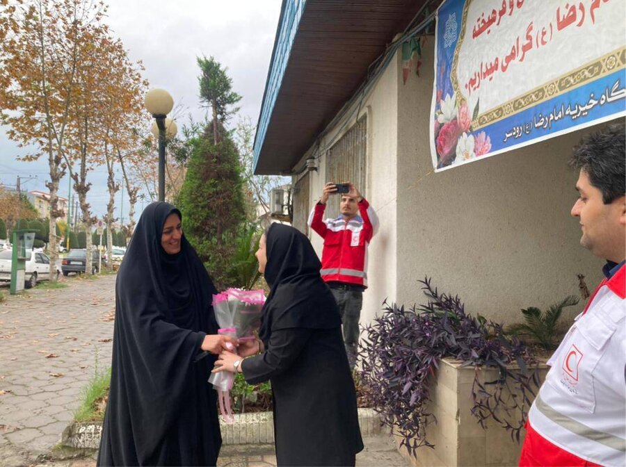 ضور مسئولین شهرستان رودسر در آسایشگاه معلولین امام رضا (ع) 