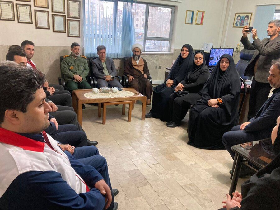 ضور مسئولین شهرستان رودسر در آسایشگاه معلولین امام رضا (ع) 