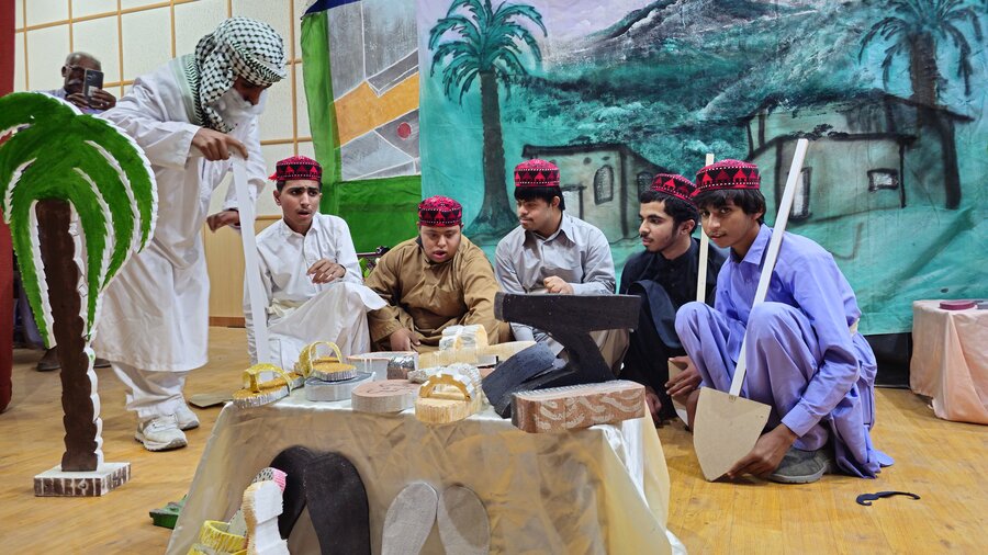 آغاز داوری هشتمین جشنواره تئاتر معلولین در زاهدان