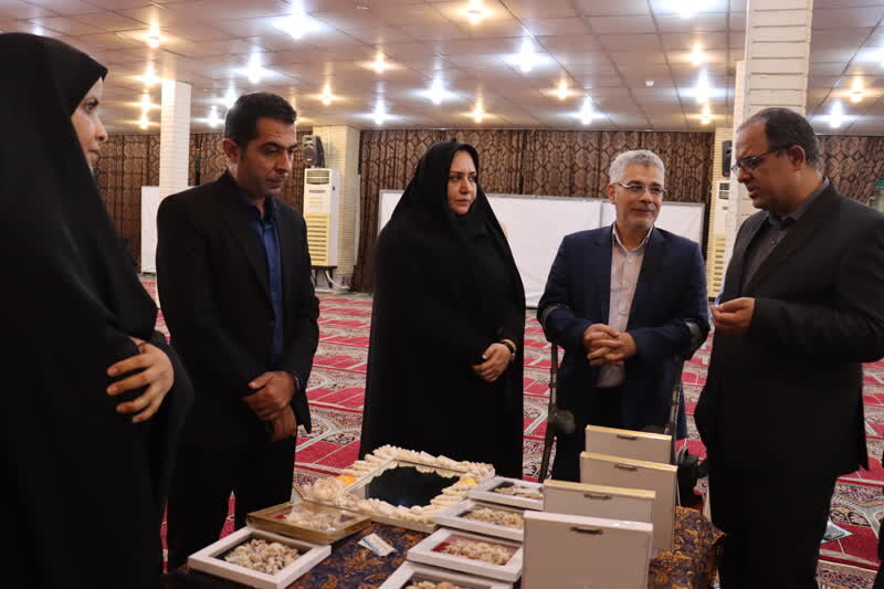 برگزاری نمایشگاه دستاوردهای افراد دارای  معلولیت و آثار هنری افراد دارای معلولیت در مصلای نماز جمعه بوشهر