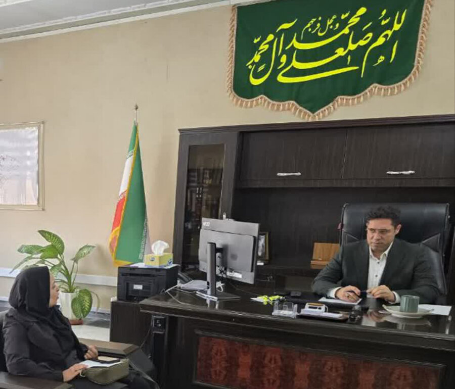 در نشستی رئیس بهزیستی با شهردار نظرآباد حول محور ارتقاء خدمات شهری و حقوق شهروندی افراد دارای معلولیت گفتگو کرد
