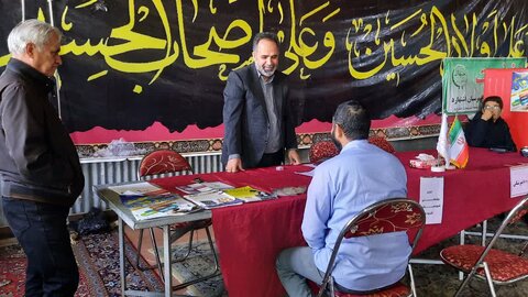 برپایی میز خدمت اداره بهزیستی شهرستان اشتهارد گرامیداشت هفته جهانی افراد دارای معلولیت