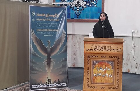 برگزاری میز خدمت اداره بهزیستی شهرستان چهارباغ در مصلی نماز جمعه