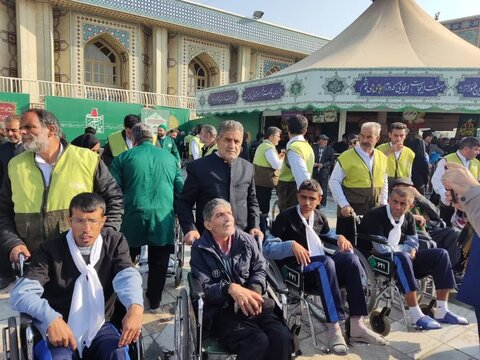 مبارکه| کاروان زیارتی مددجویان بهزیستیبه مشهد مقدس اعزام شد