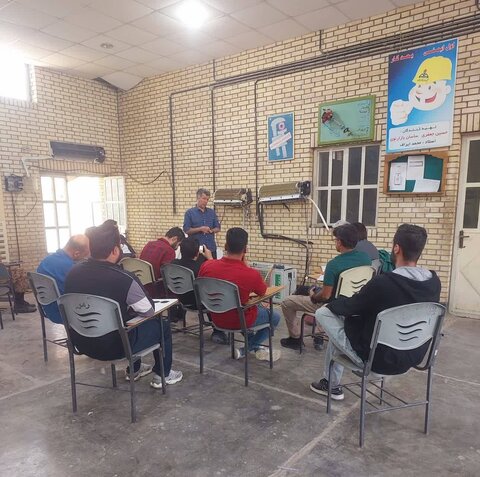 بهبهان|برگزاری کارگاه تخصصی تعمیر و نصب کولر دوتیکه برای مددجویان بهزیستی