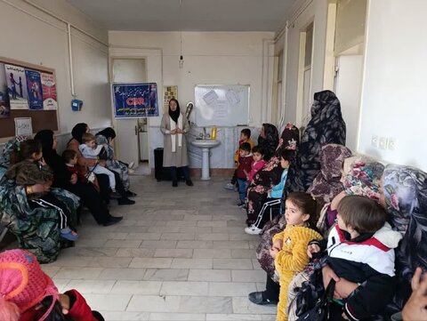 برگزاری کارگاه‌های آموزشی پیشگیری از معلولیت در شهرستان اسکو