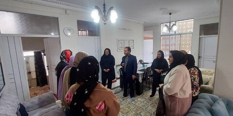 مدیر بهزیستی شهرستان زنجان از مرکز دختران ۱ و ۲ پرتو مهر یزدان زنجان بازدید کرد