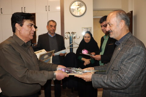 تجلیل از حسابداران شاغل در اداره کل بهزیستی استان