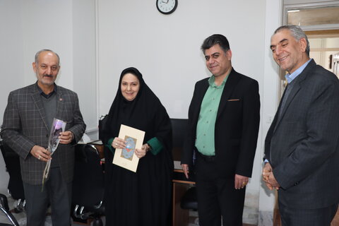 تجلیل از حسابداران شاغل در اداره کل بهزیستی استان