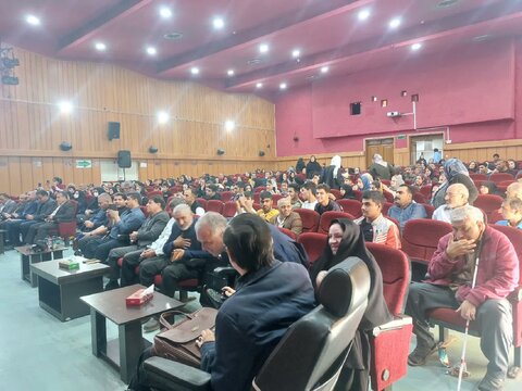 مراسم هفته افراد دارای معلولیت و تجلیل از معلولان موفق در  امیدیه