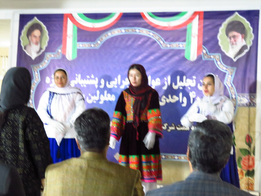 آیین تجلیل از عوامل اجرایی و پشتیبانی پروژه ۴۰ واحدی مسکن مهر افراد دارای معلولیت سیرجان