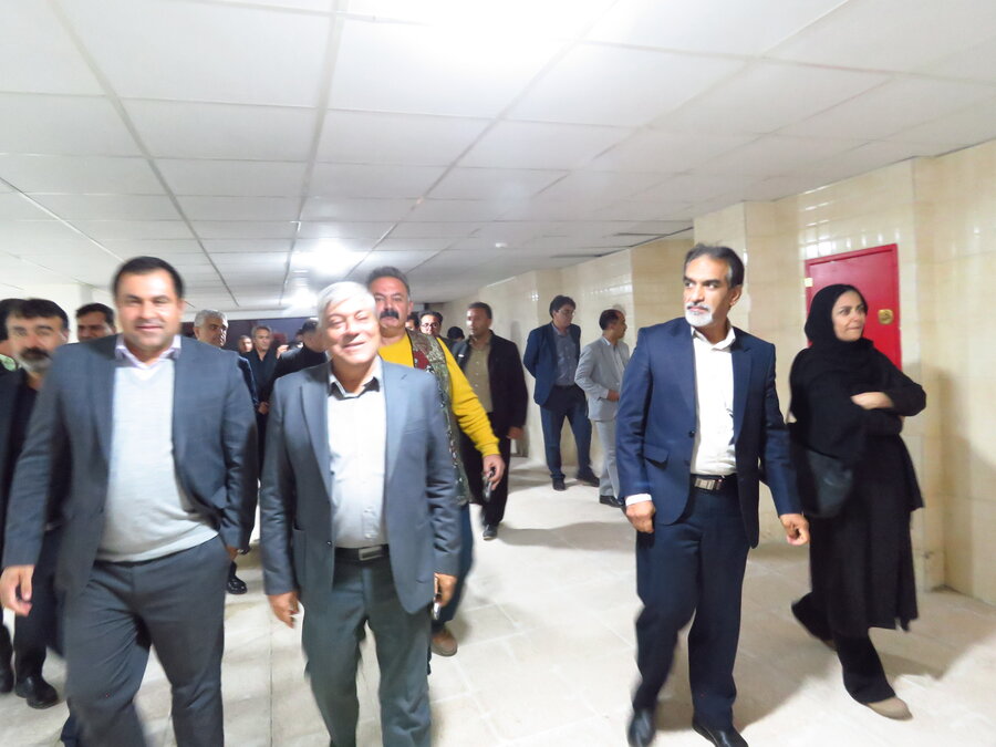 آیین تجلیل از عوامل اجرایی و پشتیبانی پروژه ۴۰ واحدی مسکن مهر افراد دارای معلولیت سیرجان