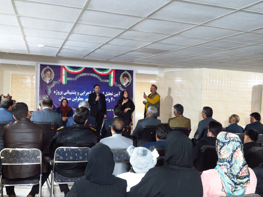 آیین تجلیل از عوامل اجرایی و پشتیبانی پروژه ۴۰ واحدی مسکن مهر افراد دارای معلولیت سیرجان