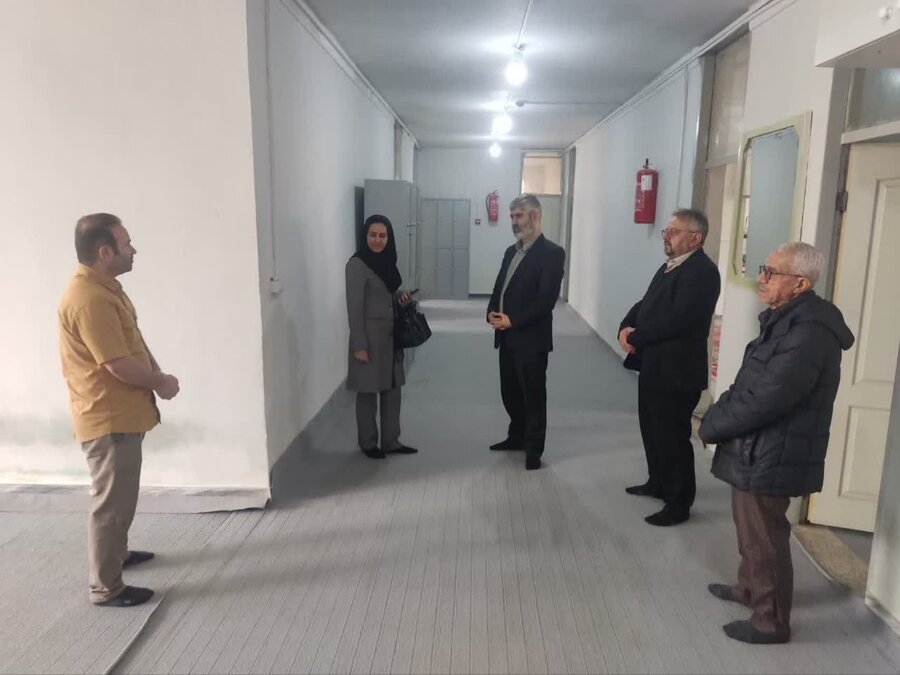 بازدید نماینده مردم شهرستان تاکستان در مجلس شورای اسلامی از مراکز این شهرستان