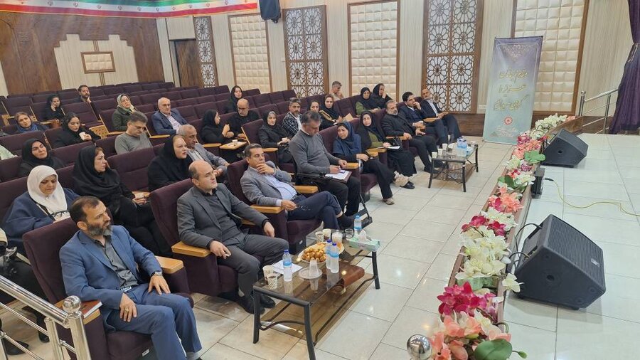 نشست مدیرکل بهزیستی گیلان با صاحب‌امتیازان مراکز غیردولتی روزانه و شبانه‌روزی برگزار شد