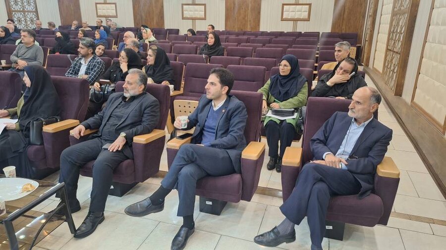 نشست مدیرکل بهزیستی گیلان با صاحب‌امتیازان مراکز غیردولتی روزانه و شبانه‌روزی برگزار شد